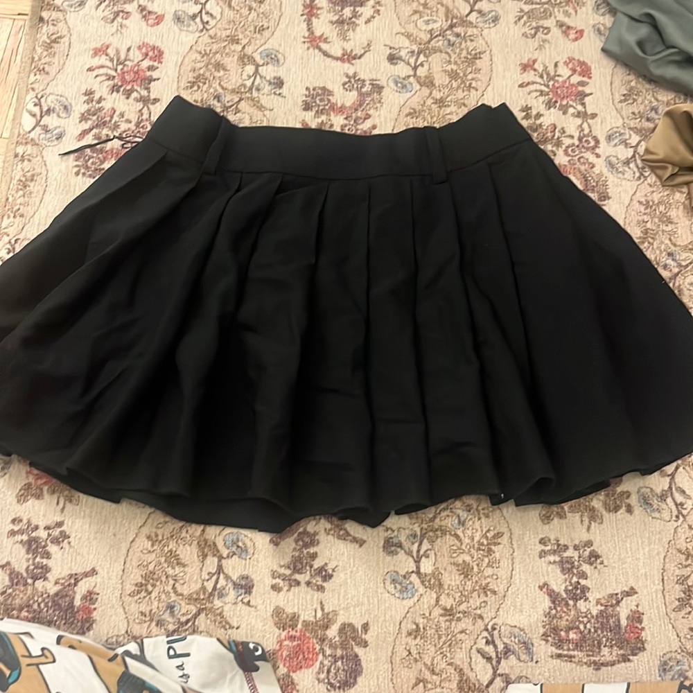 Babaton black pleated skirt